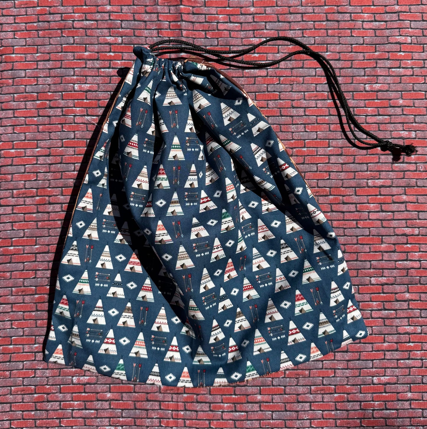 Sac à vêtements tipis