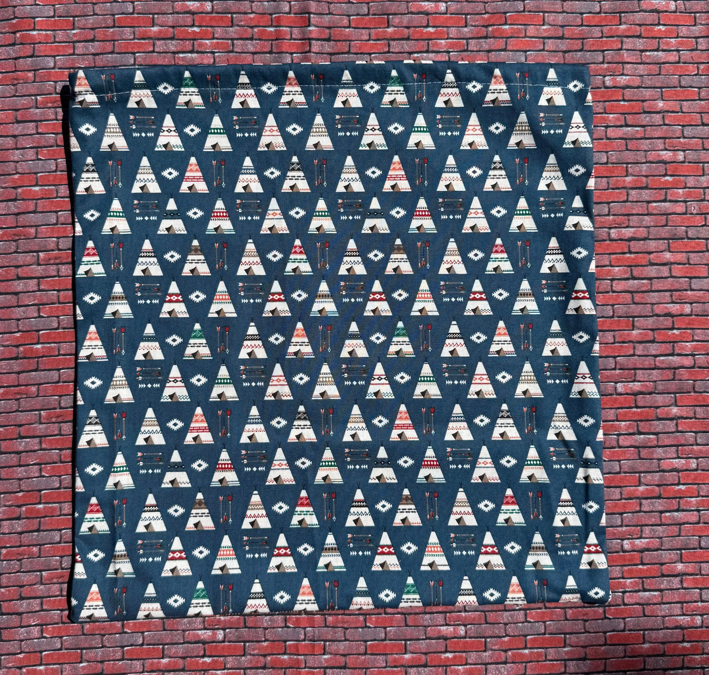 Sac à vêtements tipis